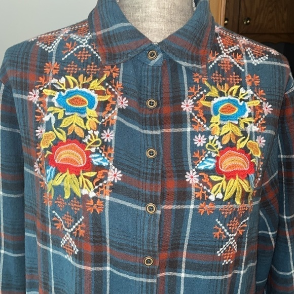 🤎 M Embroidered Flannel Tunic Longline Pockets Rodeo Boho Festival Art To Wear - Picture 3 of 12